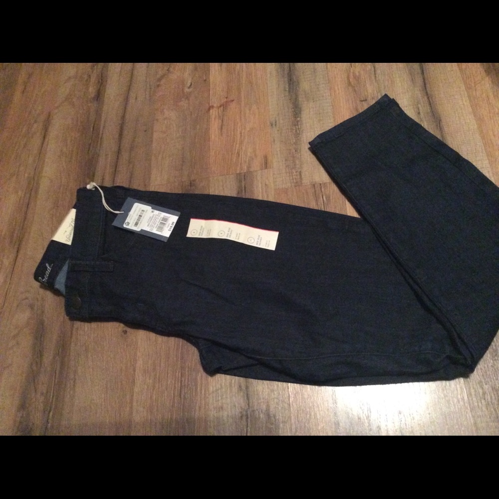Mid size skinny jeans 27 waist regular